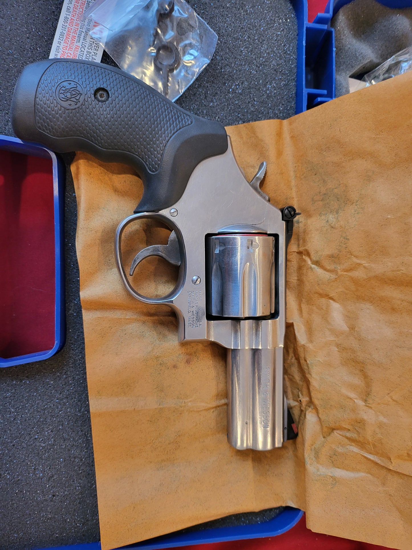 Smith Wesson686-6 Plus 357 Magnum Revolver 7 shot no card fee