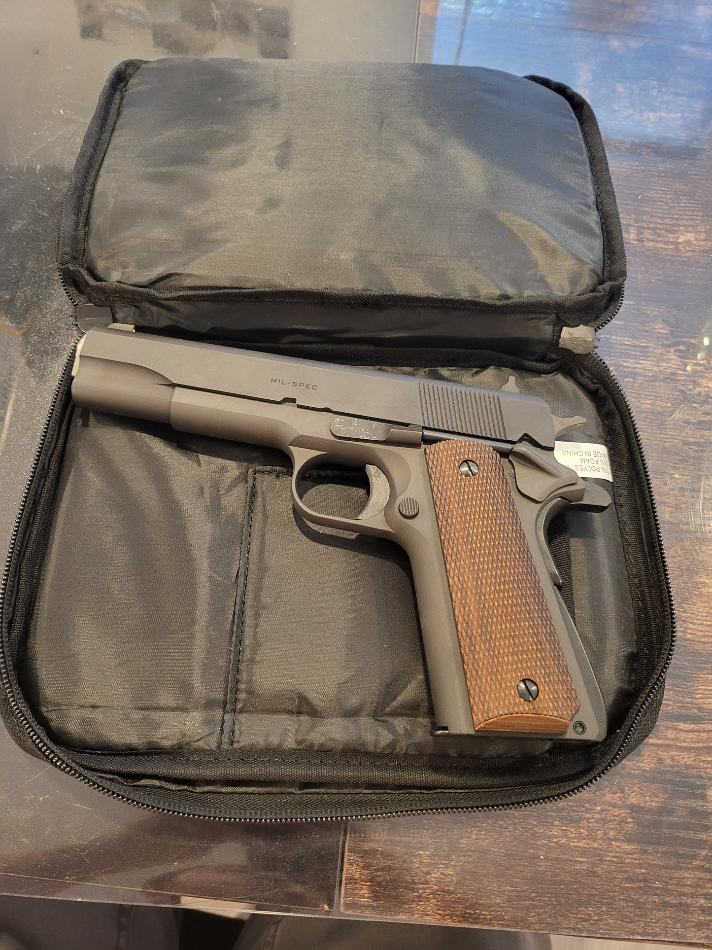 Springfield Armory 1911 Full size 45ACP Mil spec 7 round mags