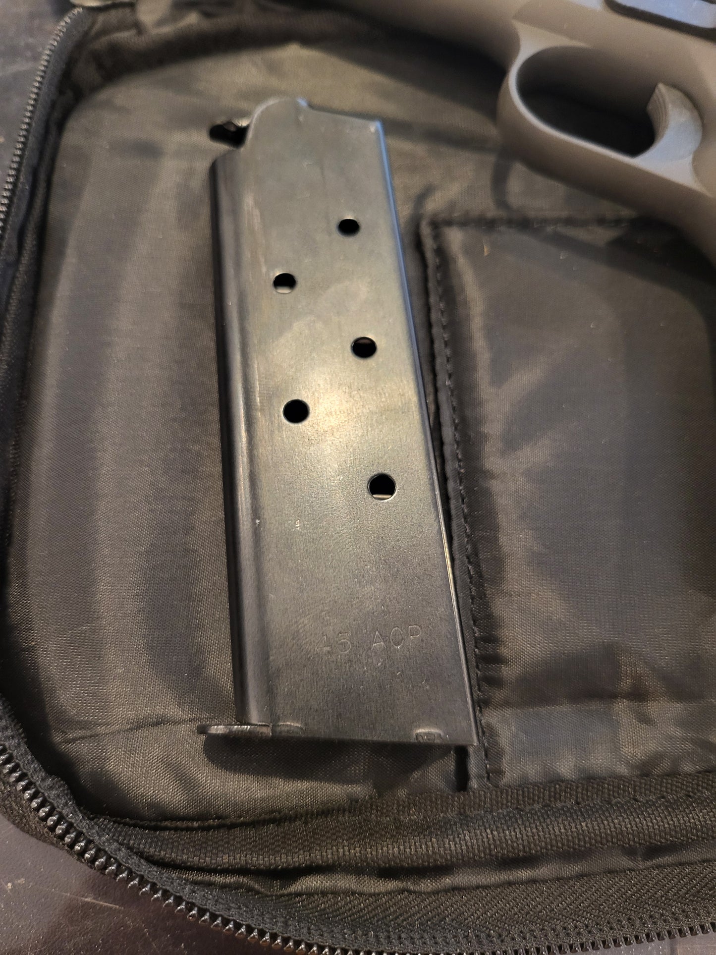 Springfield Armory 1911 Full size 45ACP Mil spec 7 round mags