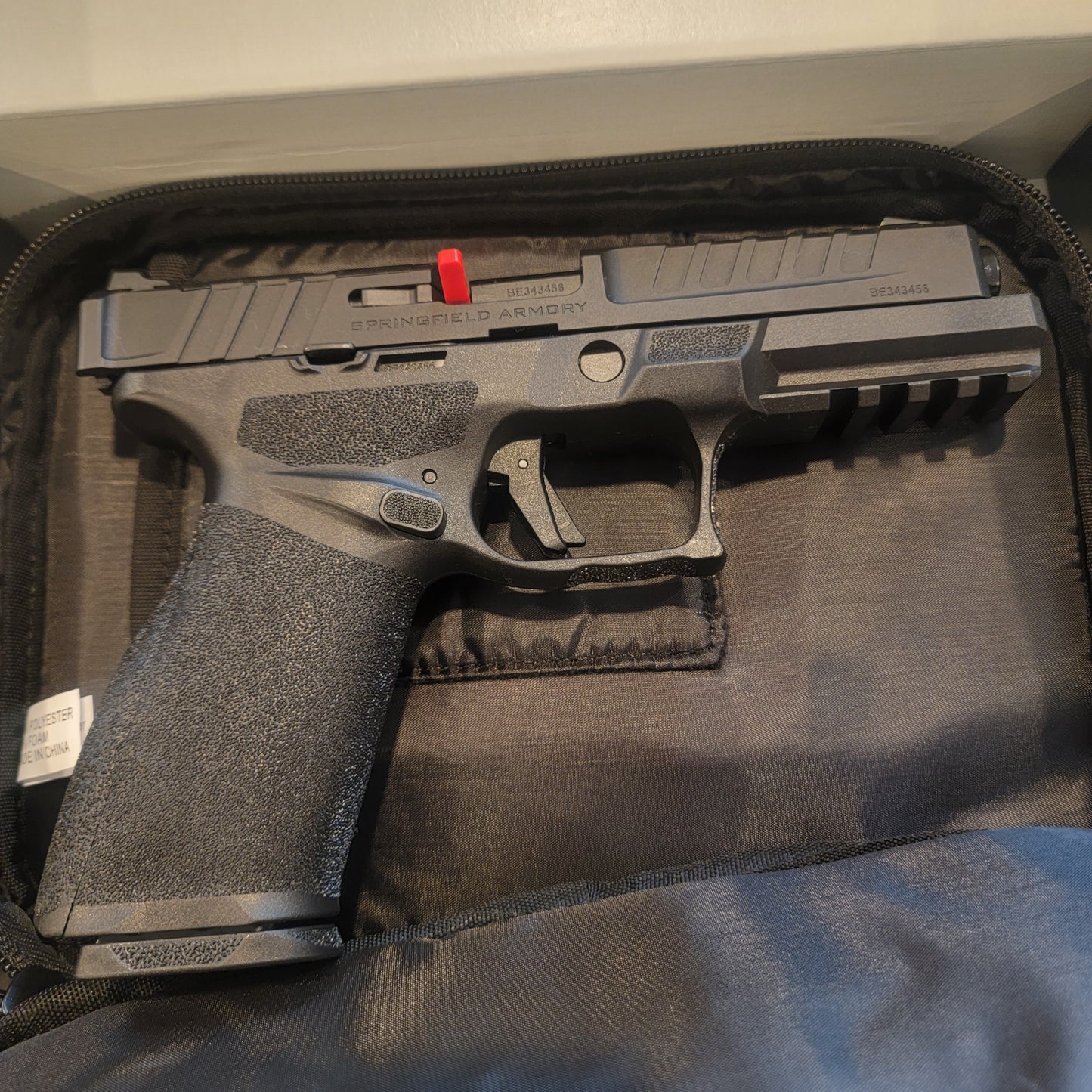 Springfield Armory Echelon 4.5" Black with FDE Grip mod 17/20rd OR