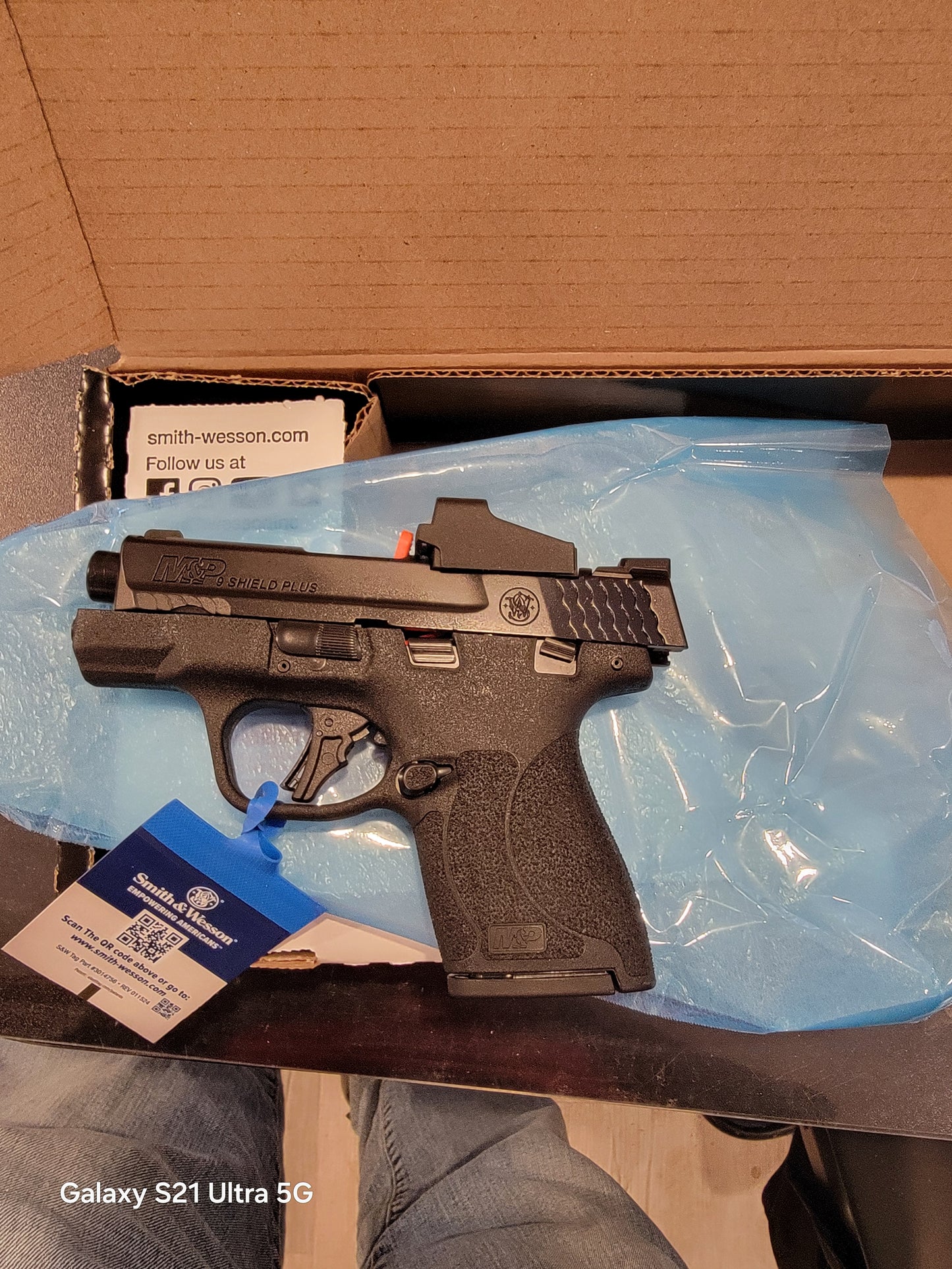 Smith Wesson M&P Shiled plus micro 9MM 15/10 Black CT RED DOT OC