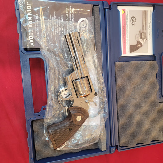 Colt Python 357 Magnum 4.25" inch Revolver 6 shot