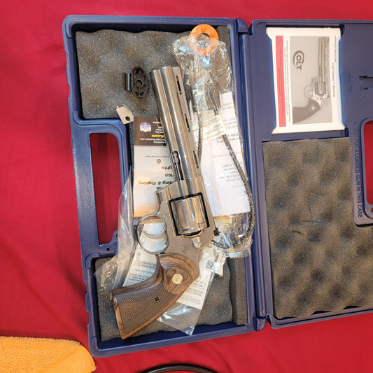 Colt Python 357 Magnum 6inch 6 shot Revolver New