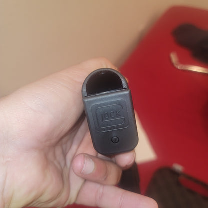 GLOCK 17 GEN3 - G17 9mm Semiautomatic Pistol 2x17 round magazine 9MM luger