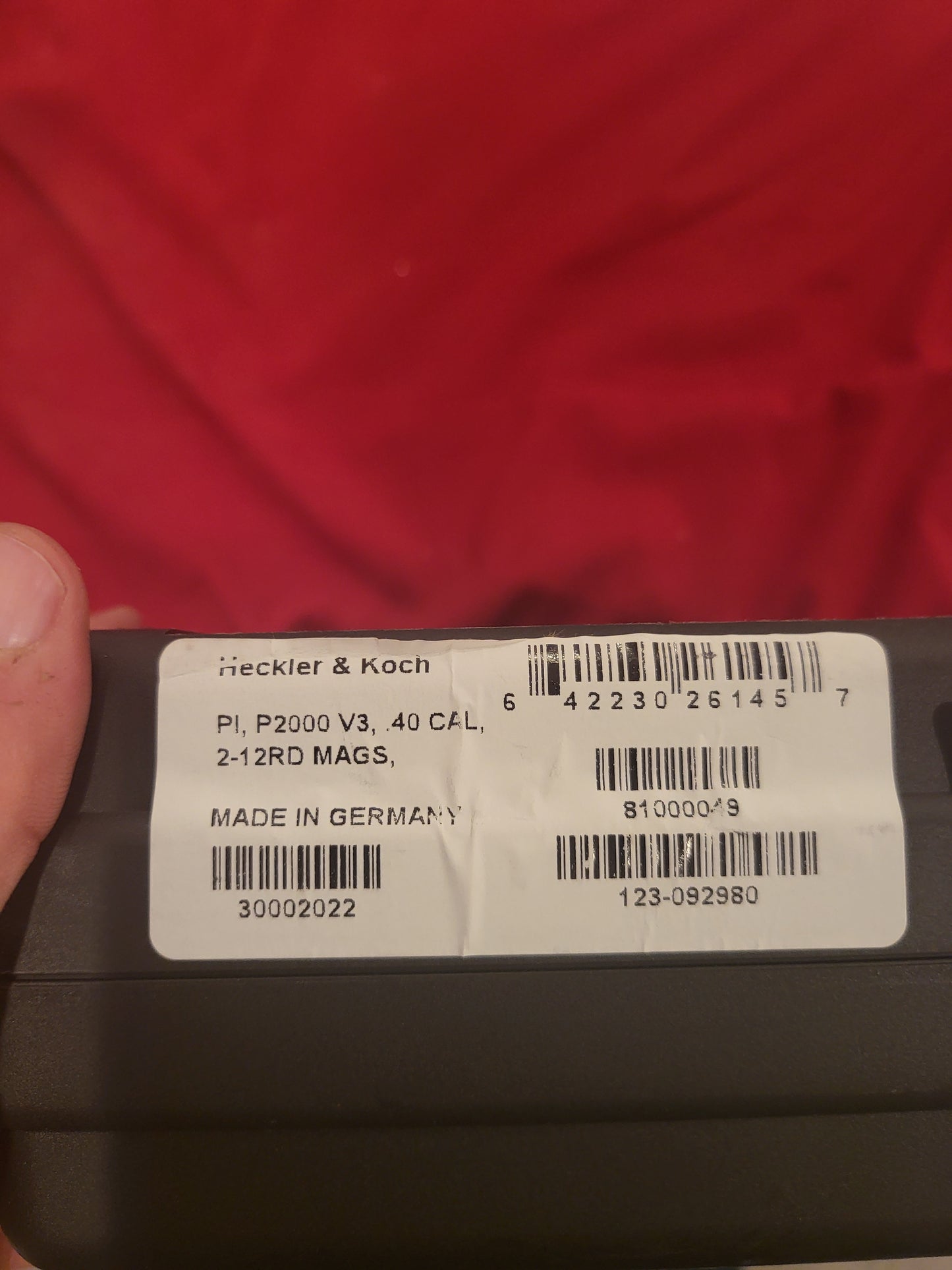 Heckler & Koch P2000 V3 .40 S&W Pistol with 2x12 mags New no card fee