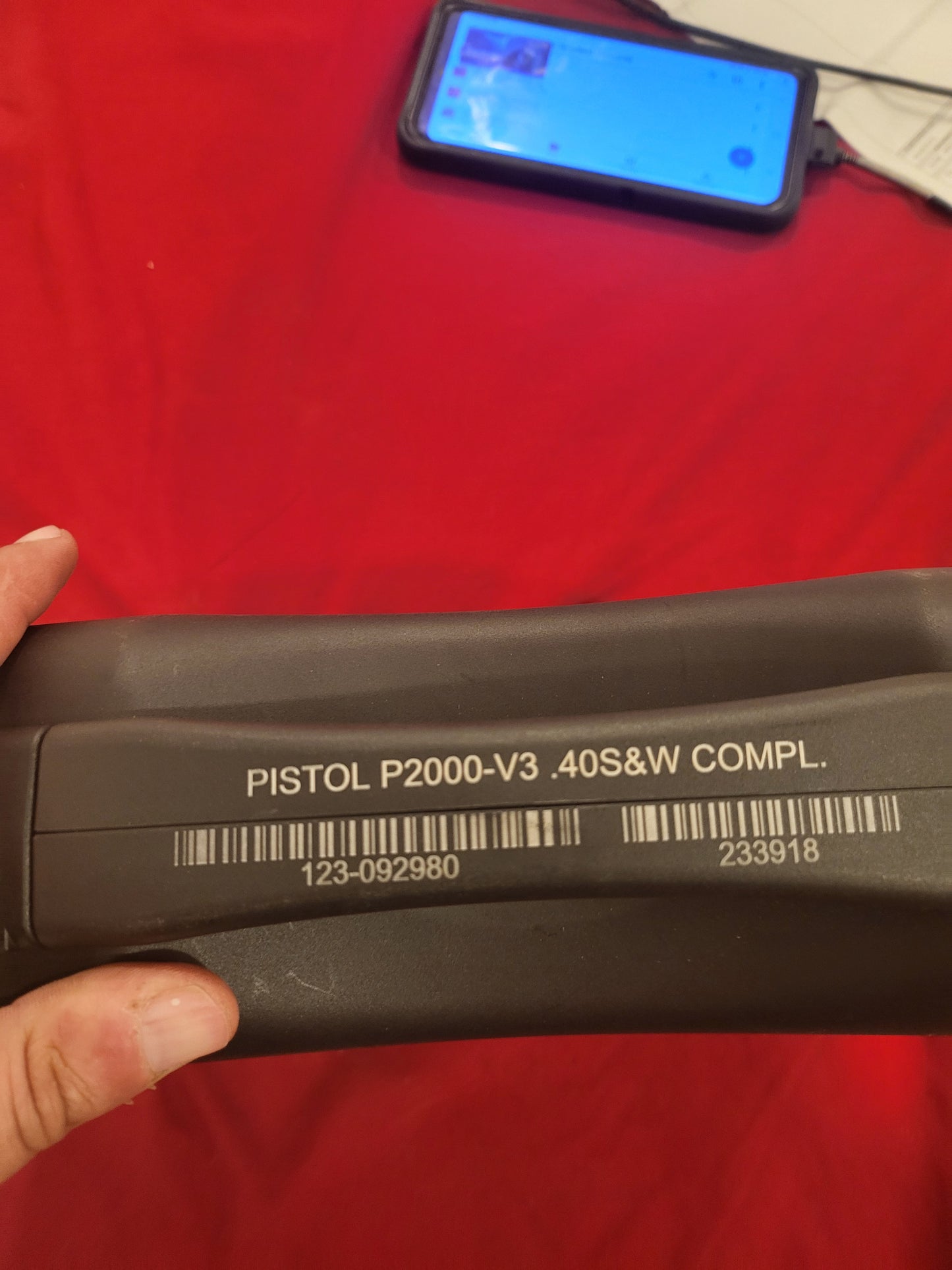 Heckler & Koch P2000 V3 .40 S&W Pistol with 2x12 mags New no card fee