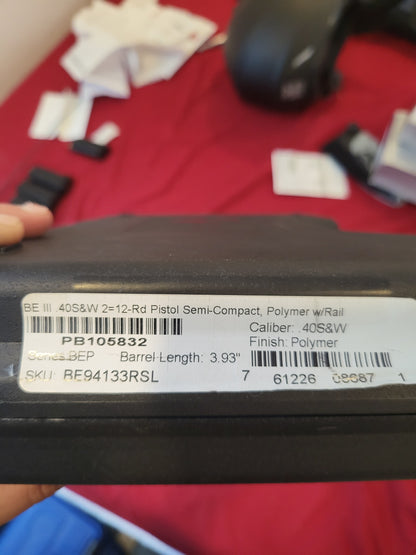 Magnum research baby eagle III compact 40 S&W 2x12 mags