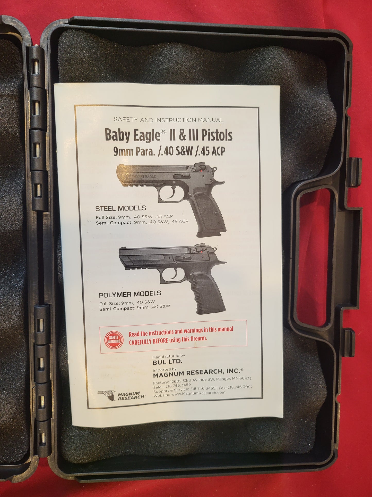 Magnum research baby eagle III compact 40 S&W 2x12 mags