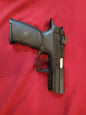 Magnum research baby eagle III compact 40 S&W 2x12 mags