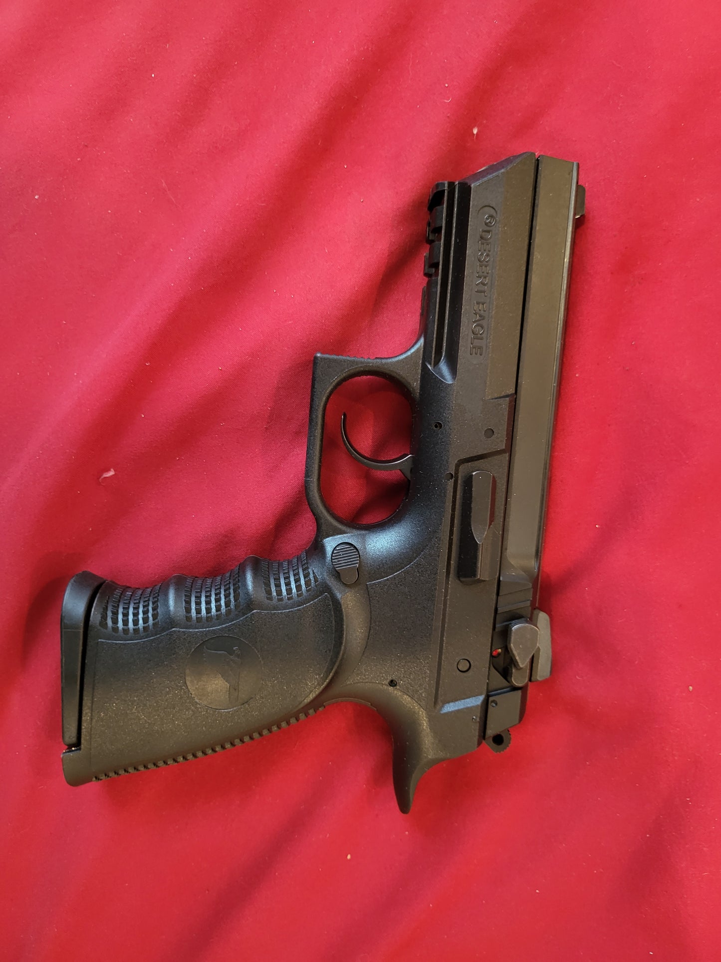 Magnum research baby eagle III compact 40 S&W 2x12 mags
