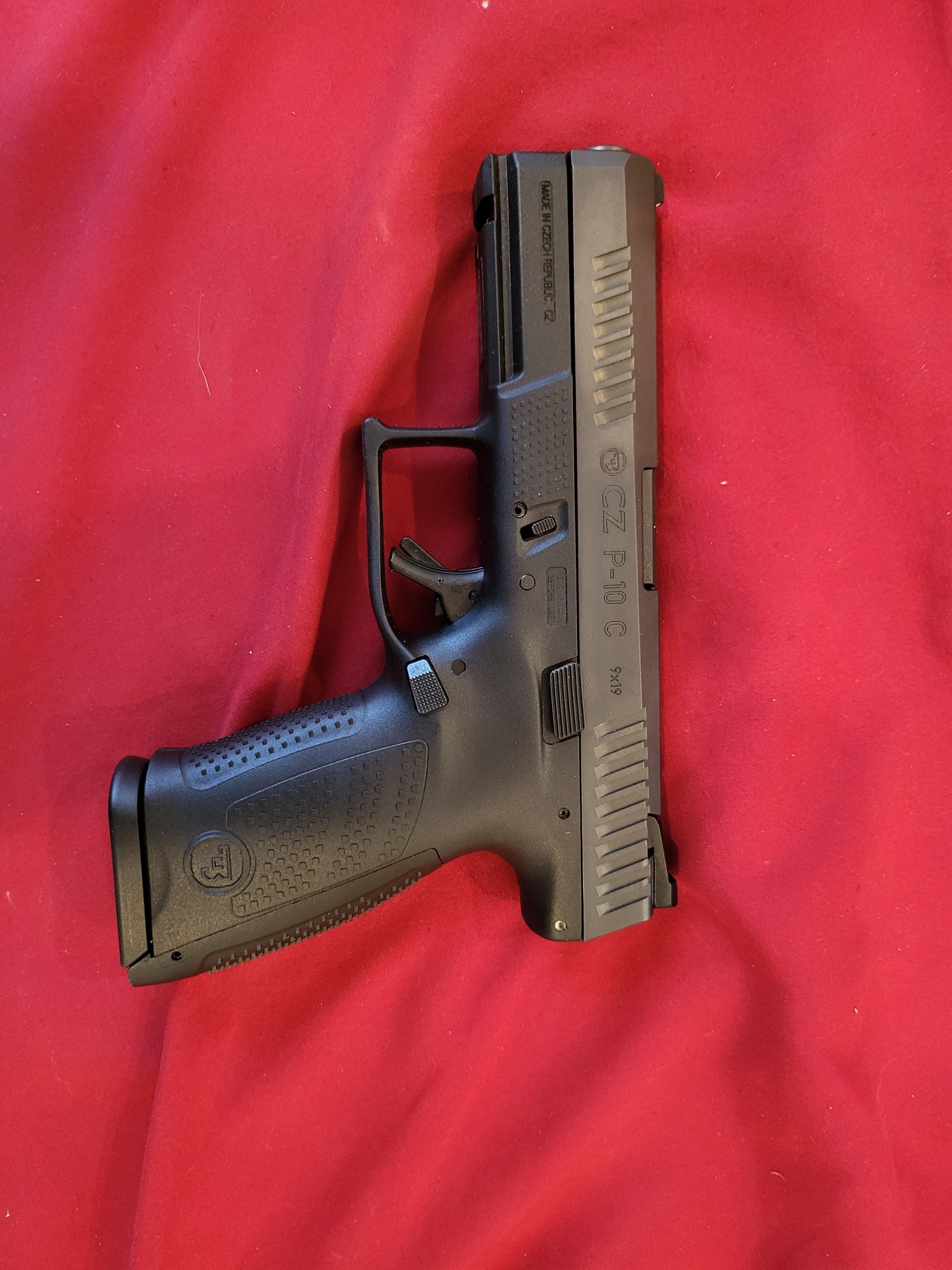 CZ P-10 C 9mm Luger 4.02in Black Pistol - 15+1 Rounds 2x15 mags