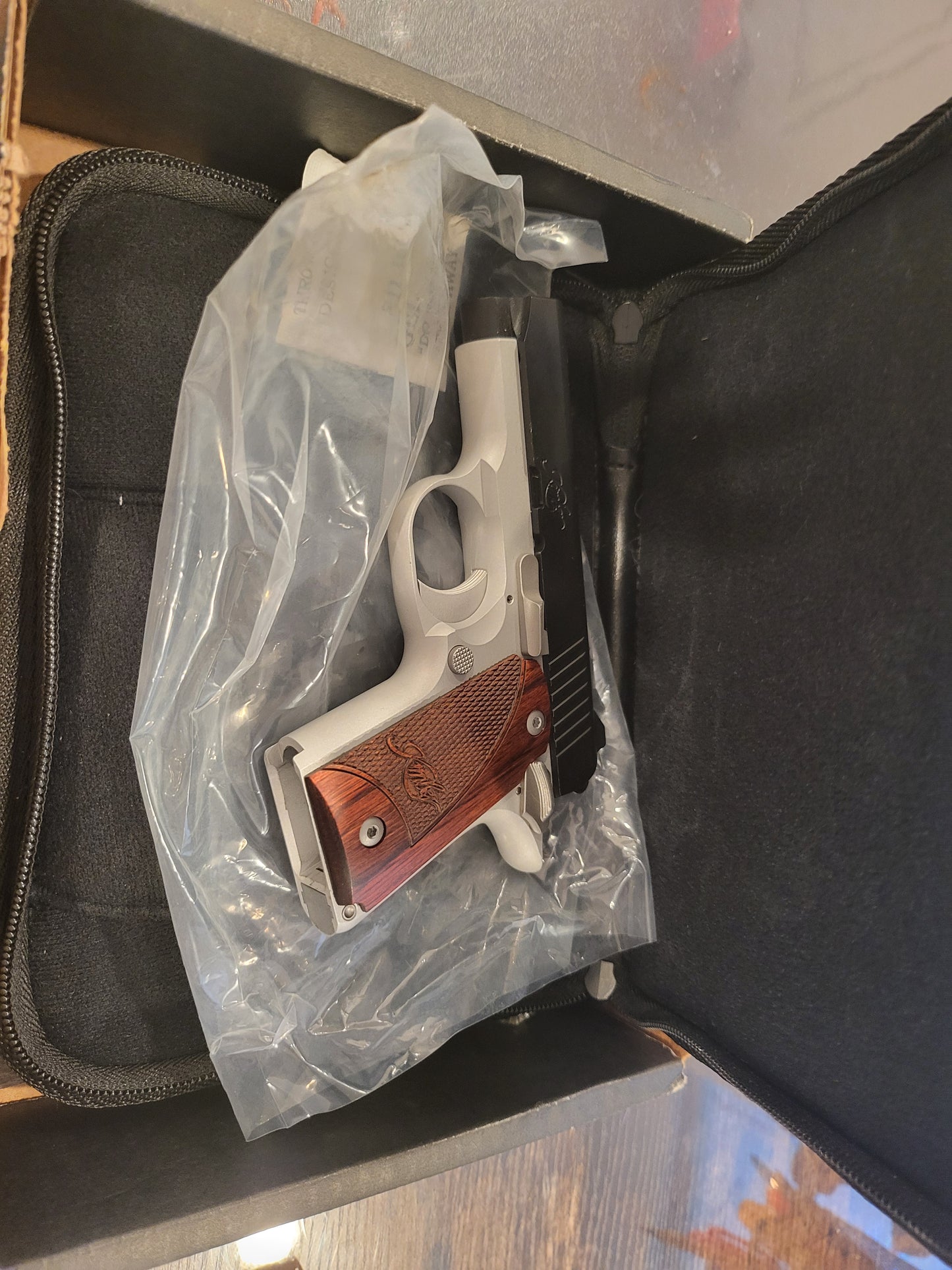 Kimber Micro 9 Stainless 9mm Pistol stainless rose wood w 3x7 round mags