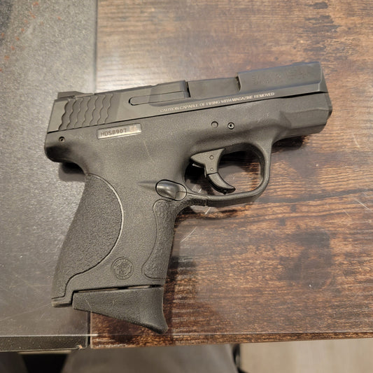 Smith & Wesson M&P Shield 40 S&W 3.10 in Pistol no card fee