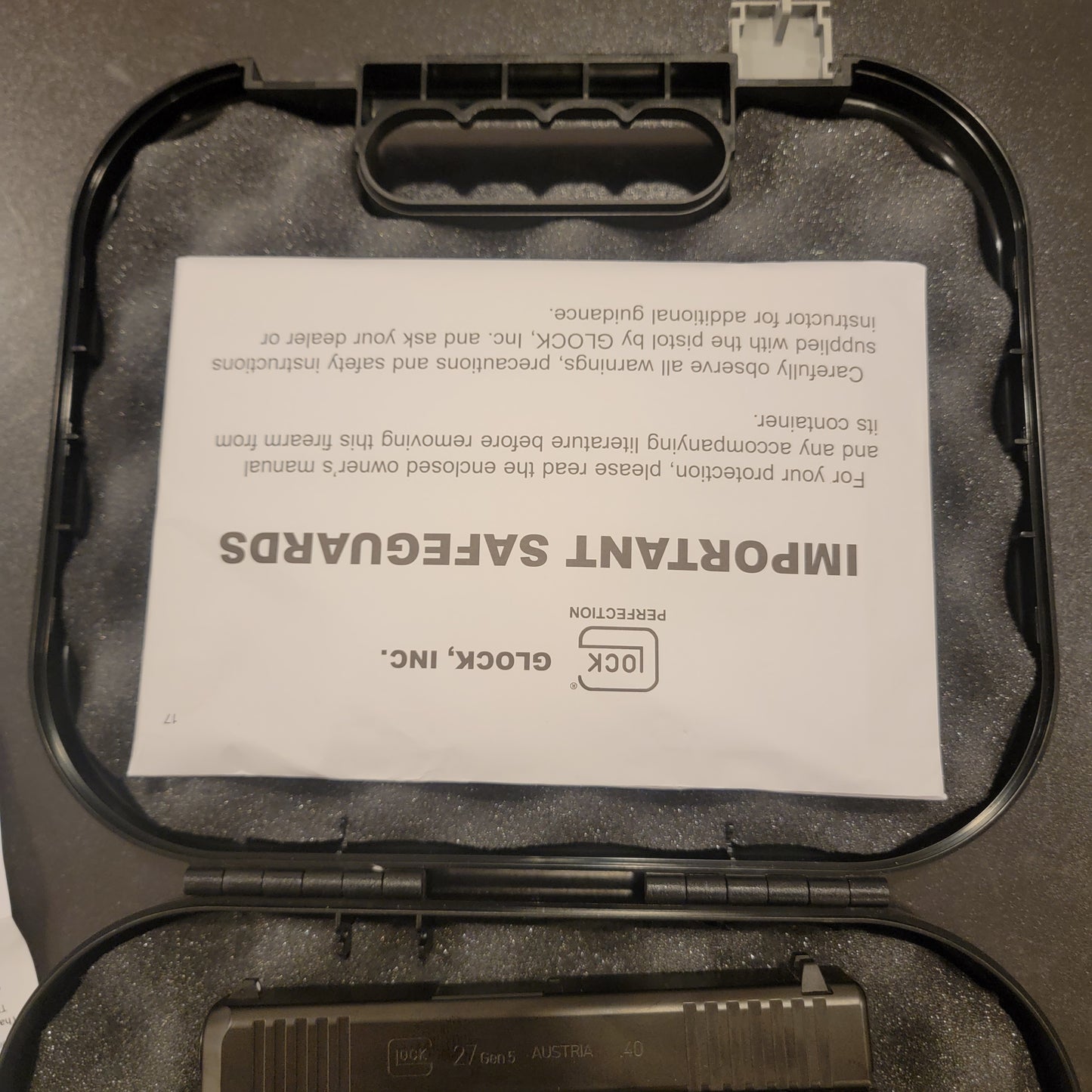 GLOCK G27 GEN5 Semiautomatic .40 S&W Centerfire Pistol 3x9 mags