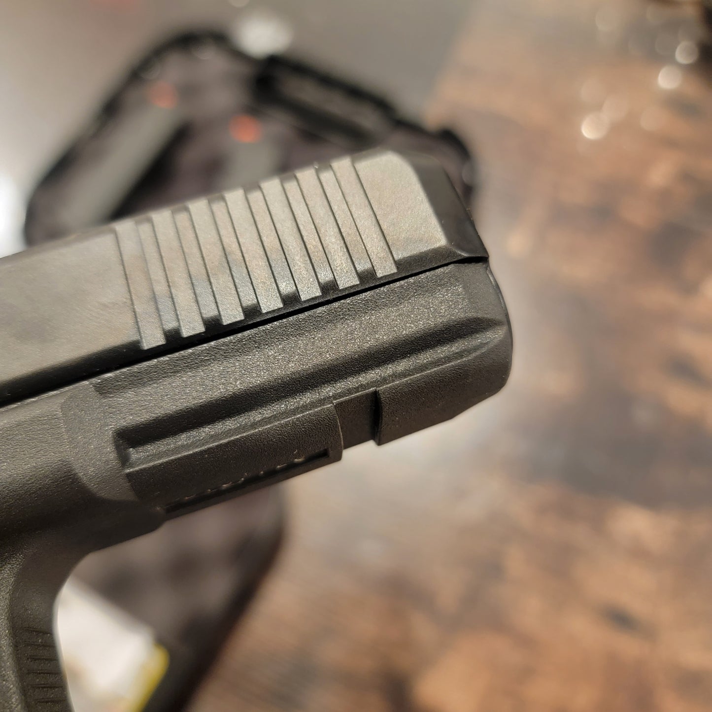 GLOCK 22 - G22 GEN5 Semiautomatic .40 S&W Centerfire Pistol 3x15 mags