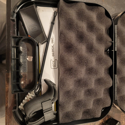GLOCK 23 GEN5 Semiautomatic 40 S&W Centerfire Pistol w 3x13mags