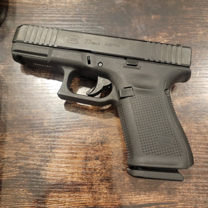 GLOCK 23 GEN5 Semiautomatic 40 S&W Centerfire Pistol w 3x13mags