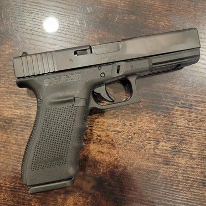 GLOCK 21 - G21 Gen4 .45 ACP has a 13+1 capacity3x13 mags