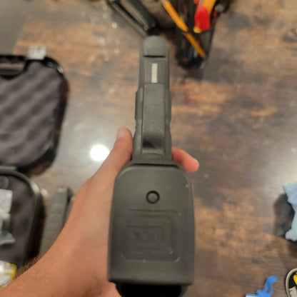 GLOCK 21 - G21 Gen4 .45 ACP has a 13+1 capacity3x13 mags