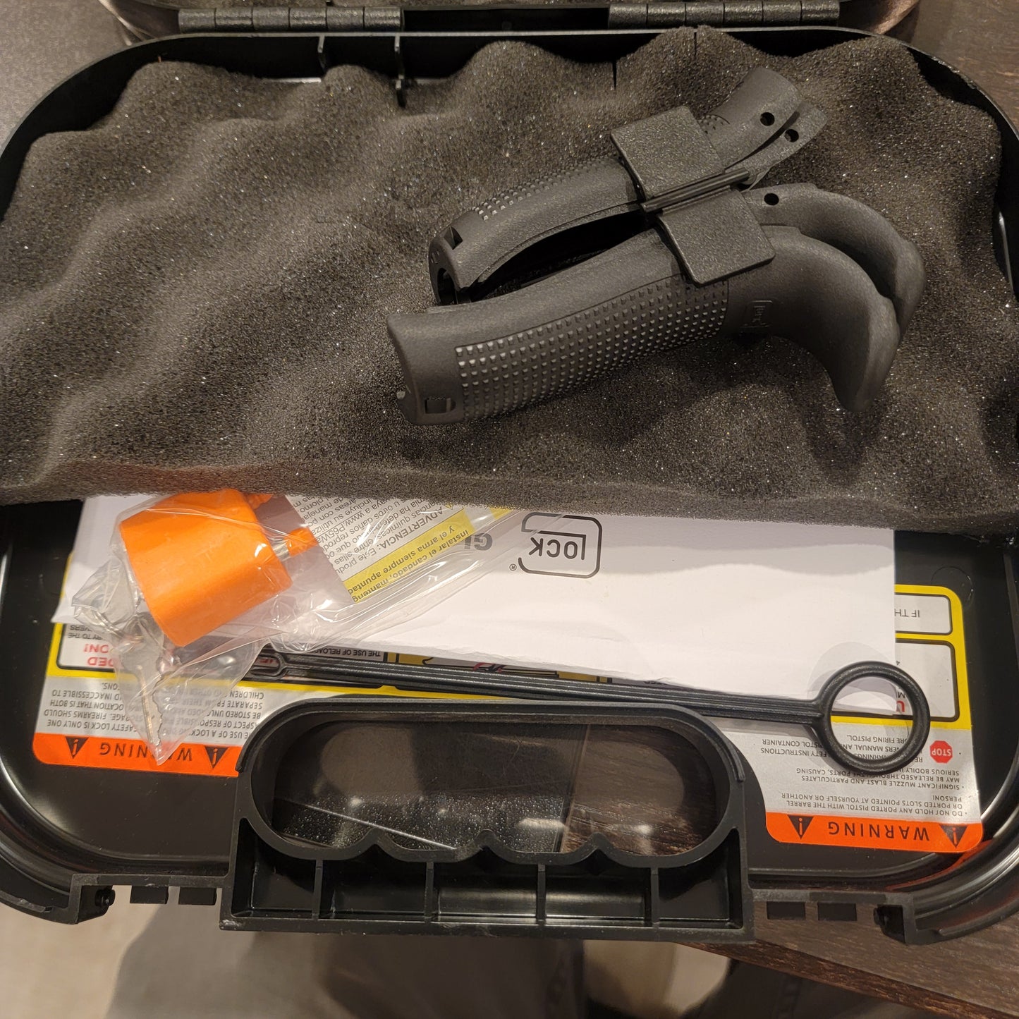 glock G20 GEN4 10MM distressed flag patern with 3x15 mags
