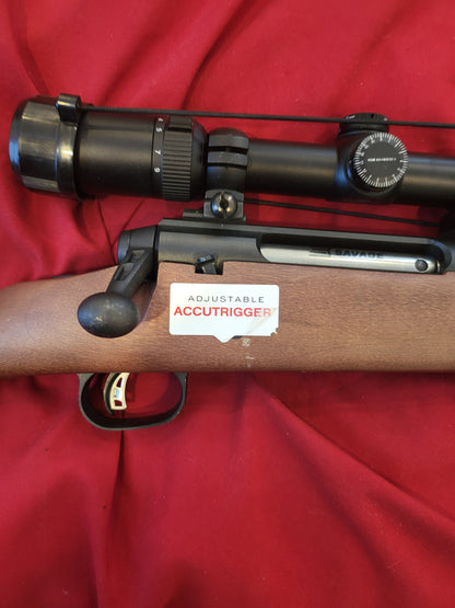 Savage Axis II XP.270 Win Bolt-Action Rifle weaver 3-9x40 scope Combo