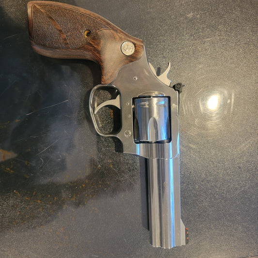 Colt King Cobra revolver stainless 4.25 inch 6 shot 357Mag