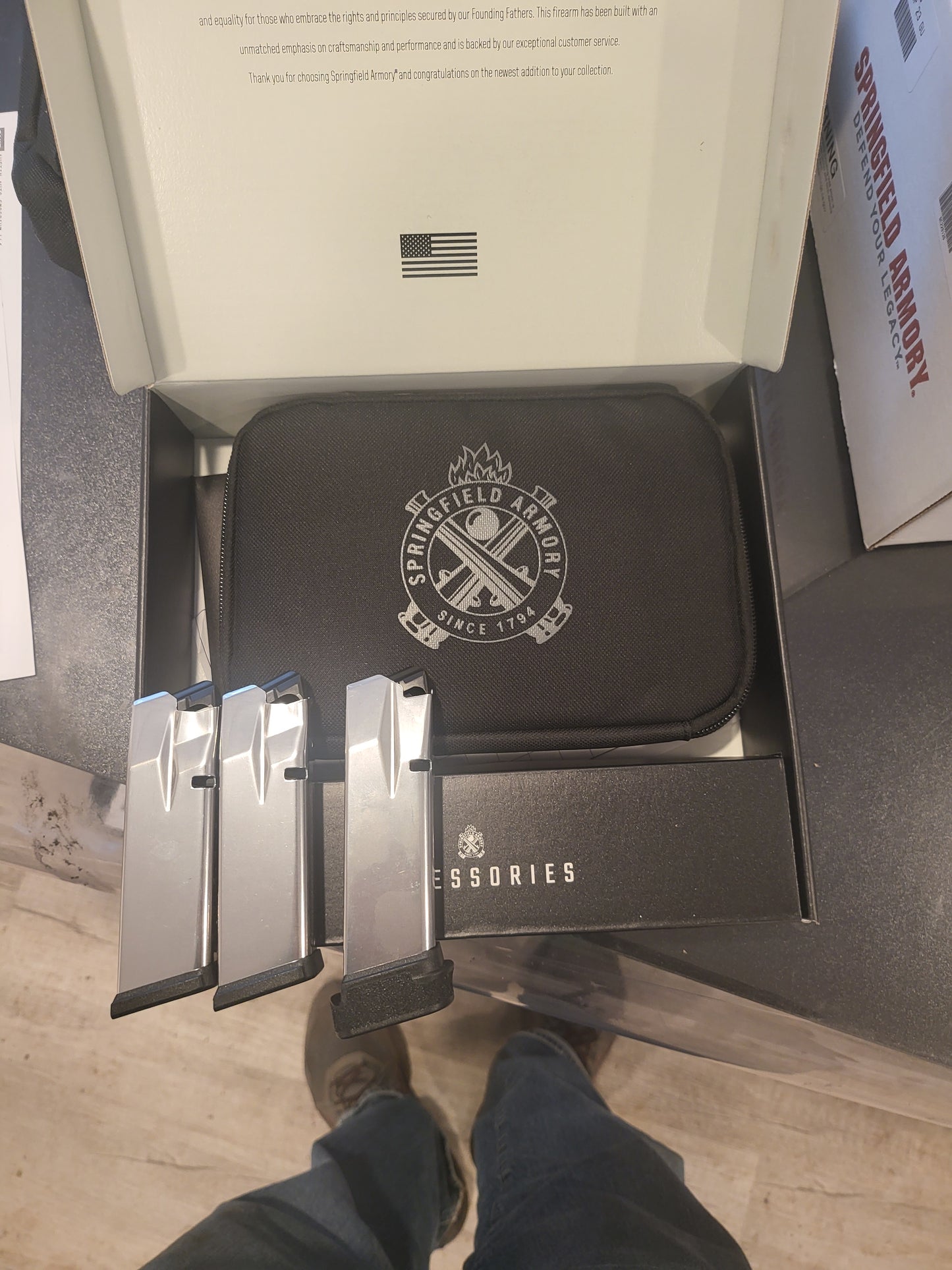 Springfield Armory HELLCAT PRO 9MM Pistol GEAR up package 17RD new