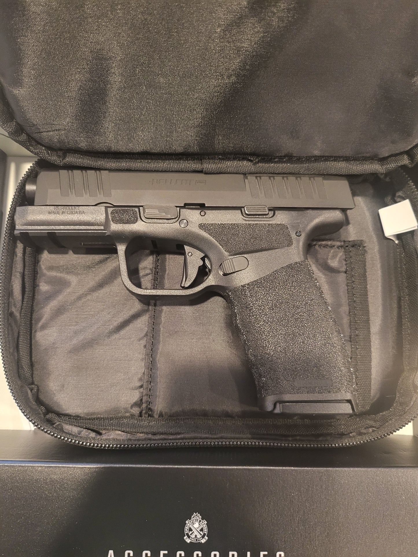 Springfield Armory HELLCAT PRO 9MM Pistol GEAR up package 17RD new
