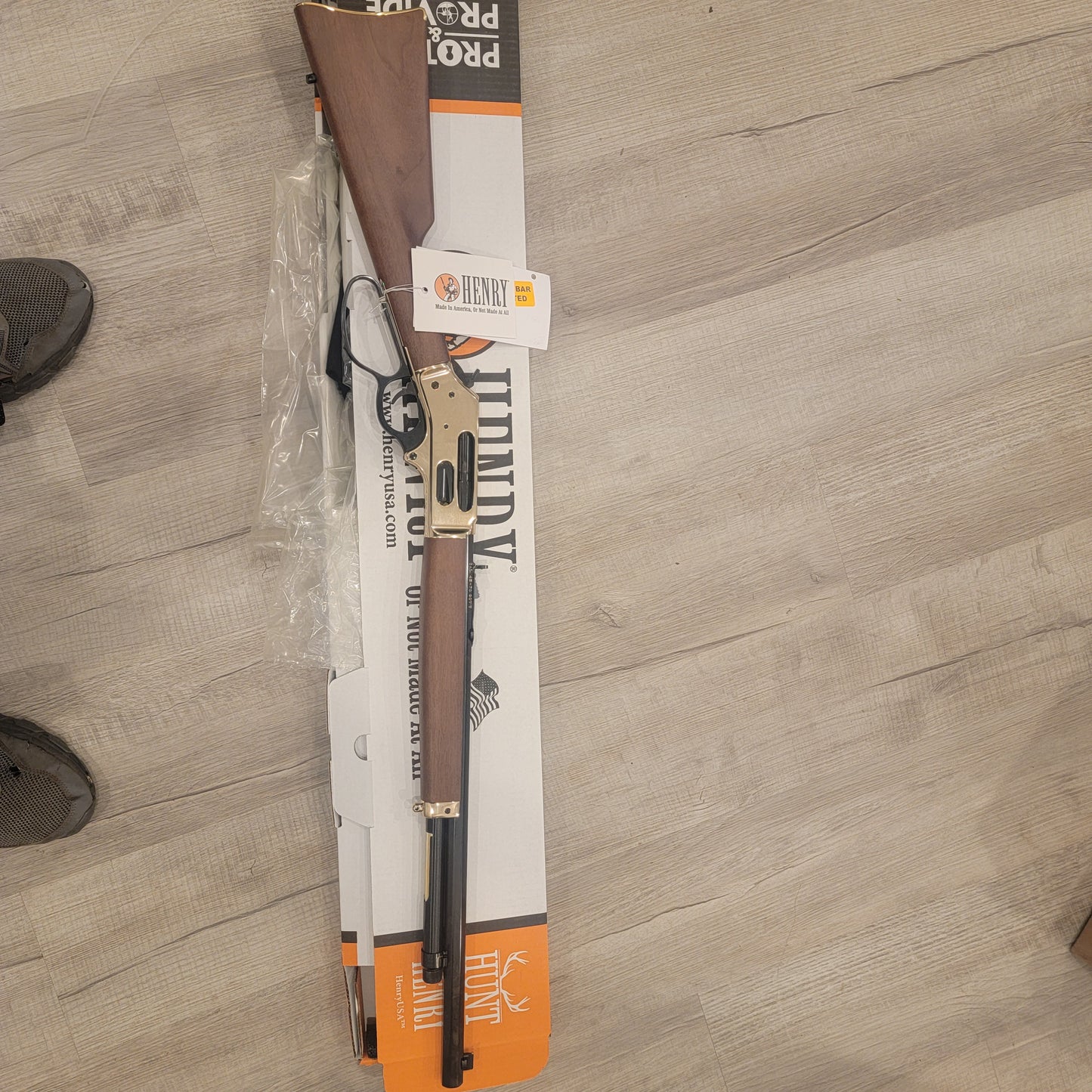 Henry Big Game Brass/Blued Lever Action Rifle 45-70 Government Model H010B